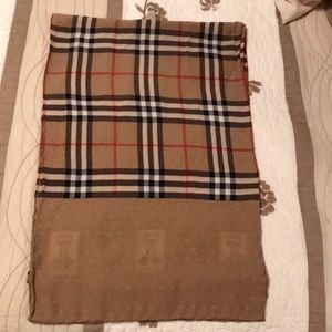 Ladies vintage Burberry silk scarf